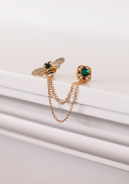 Metal brooch "Bee" gold color Krisstel