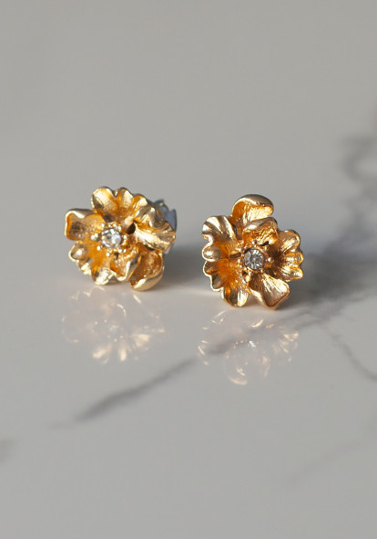 Krisstel Magnolia button clips in gold color